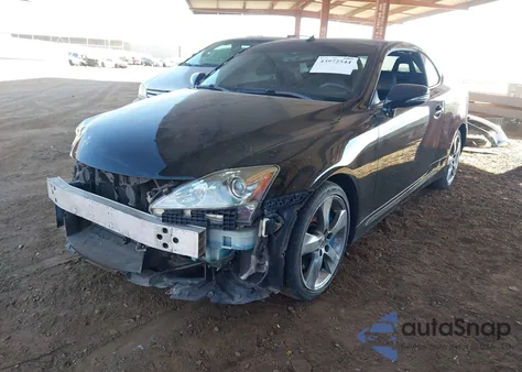 2010 Lexus Is 350C z USA, uszkodzony, nr VIN JTHFE2C27A2502898